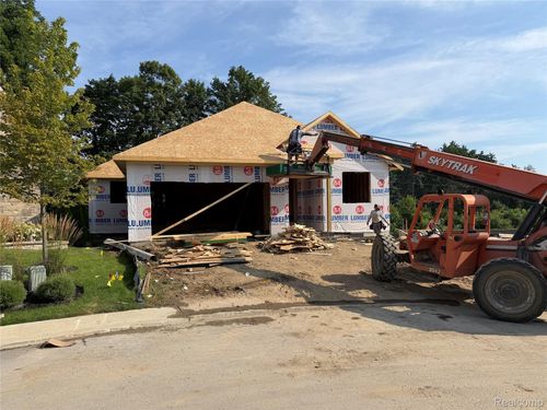 47472 Verona Ct, Plymouth, MI, 48170-5500 | Card Image