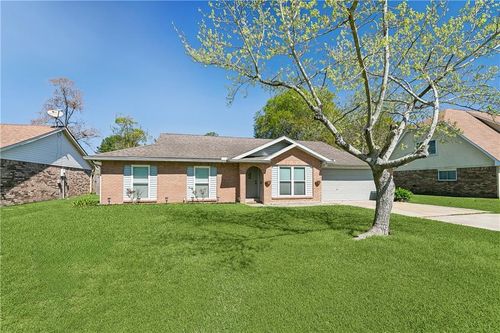 332 Driftwood Cir, Slidell, LA, 70458-1440 | Card Image