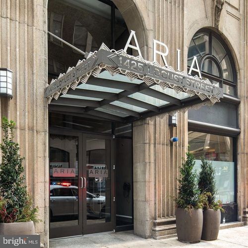 unit-5c-1425 Locust St, PHILADELPHIA, PA, 19102-3833 | Card Image