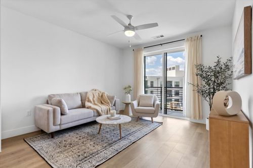 unit-636-1701 Simond Ave, Austin, TX, 78723-4783 | Card Image