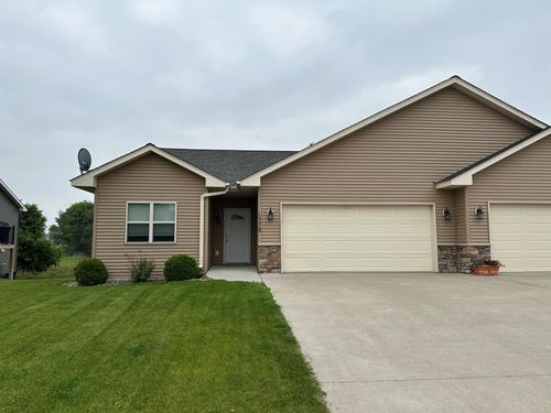 1778 Sequoia Ln, New Richmond, WI, 54017-6675 | Card Image