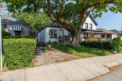 29 Wexford Ave N, Hamilton, ON, L8H4M2 | Card Image