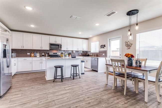 1044 Knightly Ln, House other with 4 bedrooms, 3 bathrooms and null parking in Haslet TX | Image 9