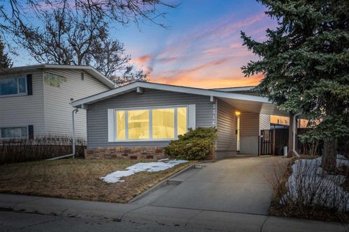 5516 Taylor Cres Ne, Calgary, AB, T2K3V8 | Card Image