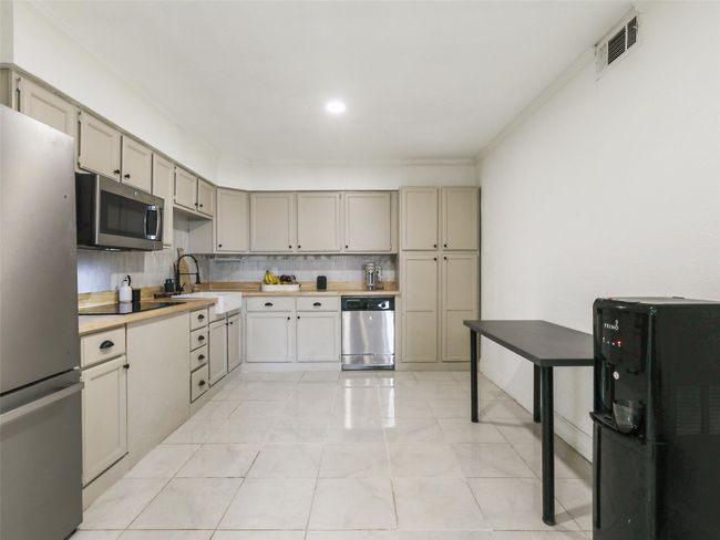 2517 E Mitchell St, House other with 3 bedrooms, 1 bathrooms and null parking in Arlington TX | Image 10