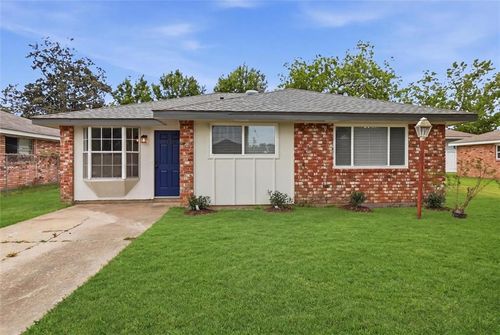 2749 Blanche Street, Marrero, LA, 70072 | Card Image