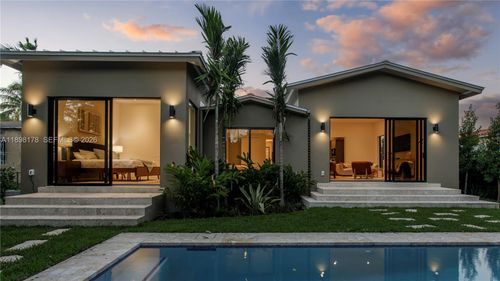 2434 Sw 19th St, Miami, FL, 33145-2408 | Card Image