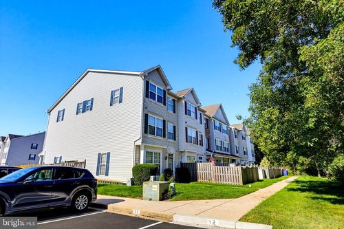 5210 Duke Ct, FREDERICK, MD, 21703-2831 | Card Image