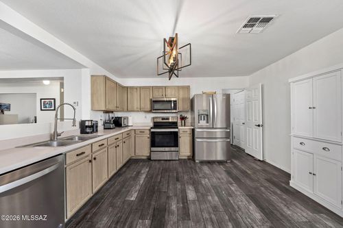228 E Scarlet Maple St, Sahuarita, AZ, 85629-9082 | Card Image