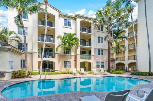 201-4 201 Renaissance Way, Boynton Beach, FL, 33426 | Card Image