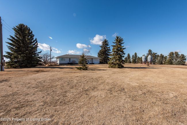 8240 77th Ave SW - New Leipzig-7 | Image 9