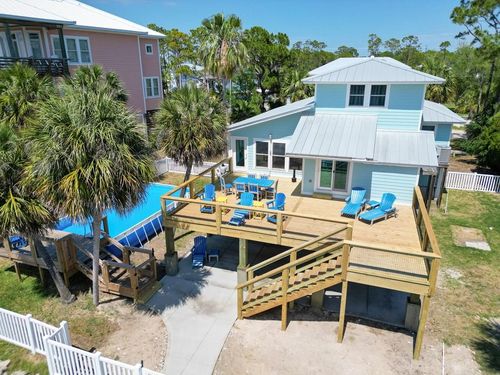 509 W Sawyer St, Saint George Island, FL, 32328-2427 | Card Image