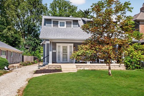 122 E 51st St, Indianapolis, IN, 46205-1017 | Card Image
