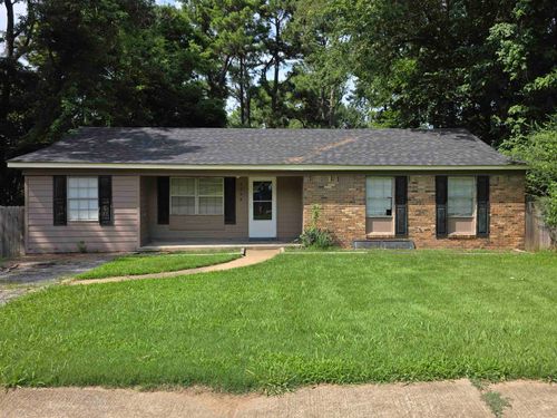 4248 Nam Ni Dr, Memphis, TN, 38128-2051 | Card Image