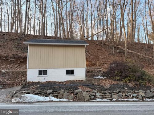 4312 Fissels Church Rd, GLEN ROCK, PA, 17327-8758 | Card Image