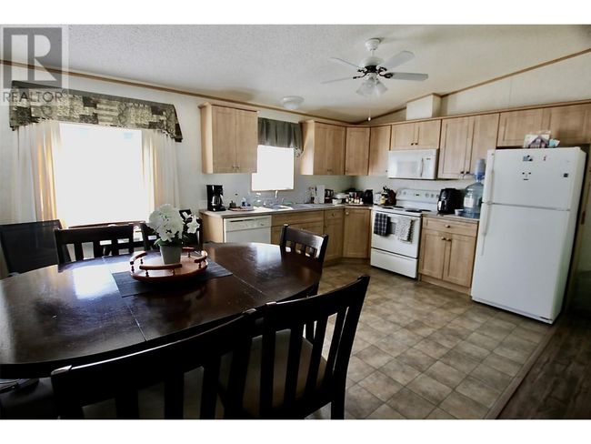 16 Pinewood Pl, House other with 3 bedrooms, 2 bathrooms and null parking in Tumbler Ridge BC | Image 14