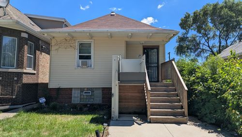 8837 S Carpenter St, Chicago, IL, 60620-3444 | Card Image