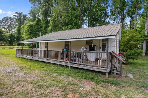3042 Overhills Rd, Bunnlevel, NC, 28323-8564 | Card Image