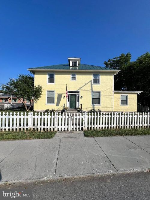 a-21 S Church St, BERRYVILLE, VA, 22611-1315 | Card Image