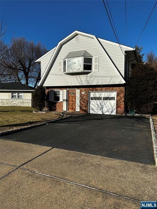 48 Lynn Ct, Bogota, NJ, 07603-1011 | Card Image