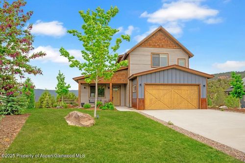 408 Pinyon Mesa Dr, Glenwood Springs, CO, 81601-6723 | Card Image