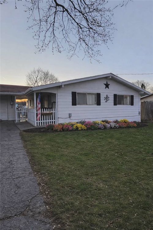 2849 Westinghouse Rd, Horseheads, NY, 14845-8105 | Card Image