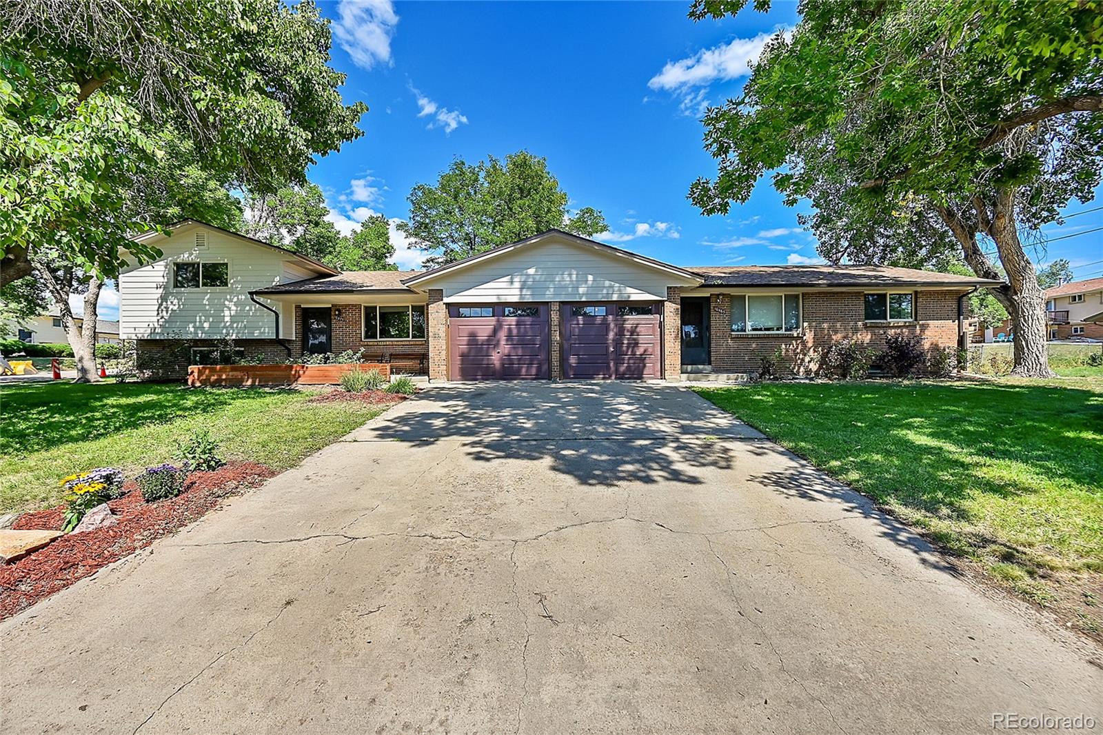 12th Ave, Lakewood, CO 80215