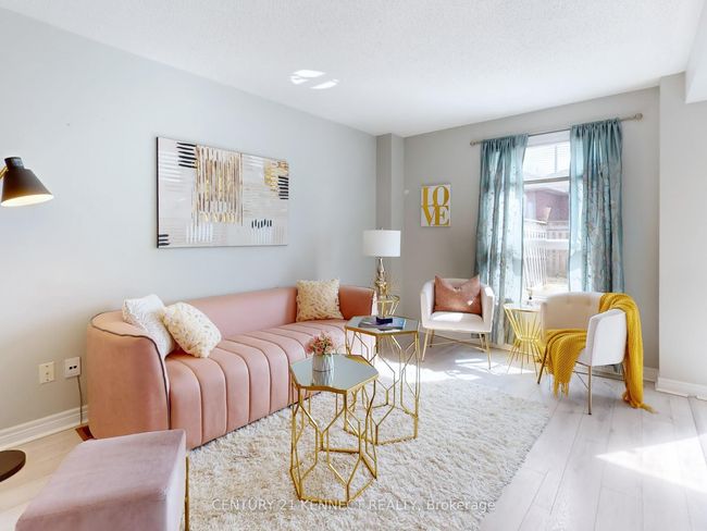 249 Stanley St, House attached with 3 bedrooms, 3 bathrooms and 2 parking in Barrie ON | Image 5