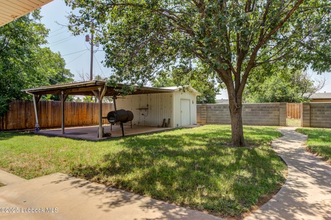 1308 E Buckley St, House other with 4 bedrooms, 3 bathrooms and null parking in Brownfield TX | Image 56