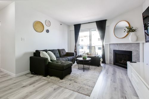 440-22661 Lougheed Highway, Maple Ridge, BC, V2X2V4 | Card Image