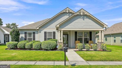41 Majestic Dr, Newnan, GA, 30265-6142 | Card Image