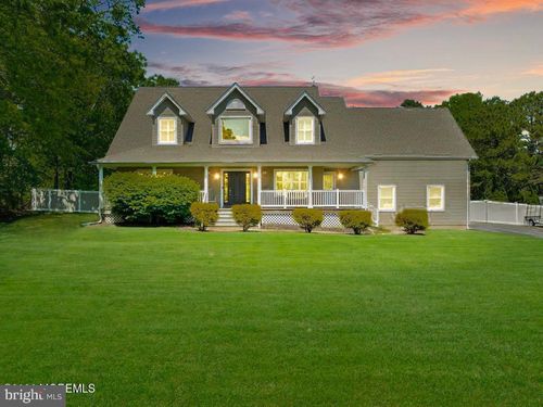 274 Beachview Ave, Manahawkin, NJ, 08050-7820 | Card Image