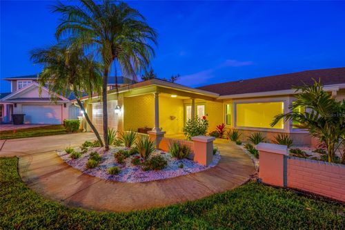 6331 4th Palm Pt, ST PETE BEACH, FL, 33706-2113 | Card Image
