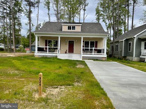 325 2nd St, Colonial Beach, VA, 22443-1812 | Card Image