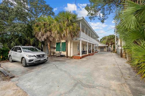 304 2nd Ave N, Myrtle Beach, SC, 29577-4085 | Card Image