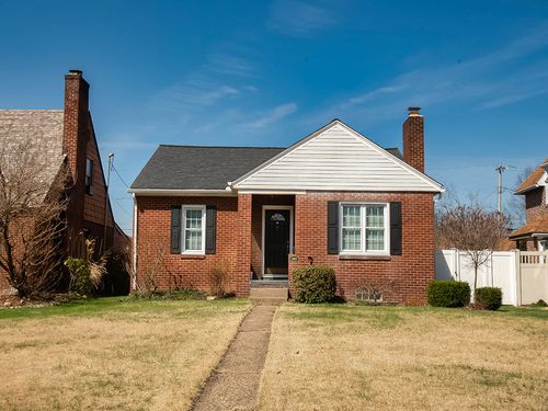 1415 Pacific Ave, Natrona Heights, PA, 15065-2001 | Card Image