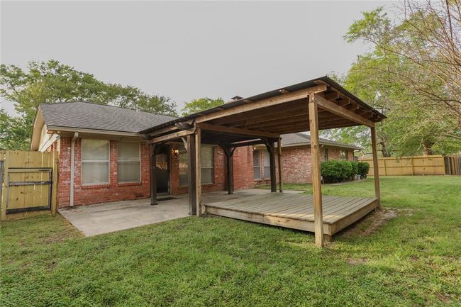 Covered Deck | Image 23