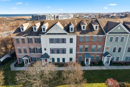 139 Main St, South Amboy, NJ, 08879-1381 | Card Image