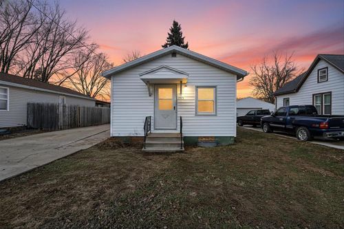 1923 Lenox Avenue, Beloit, WI, 53511 | Card Image