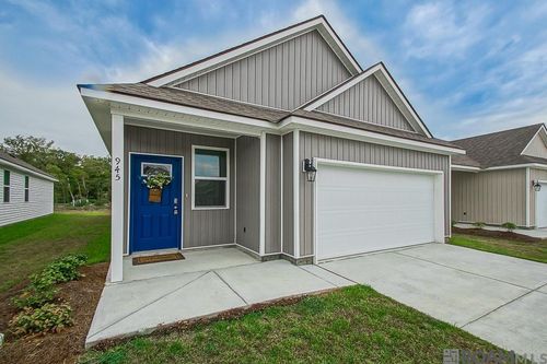 945 Drago Dr, Baton Rouge, LA, 70820-7737 | Card Image
