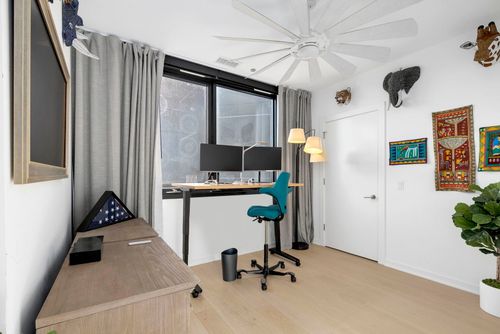 unit-703-1648 Division St, Chicago, IL, 60622-3927 | Card Image