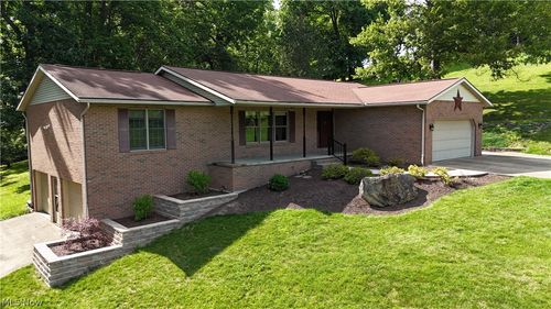 44105 Township Road 55, Coshocton, OH, 43812-9353 | Card Image