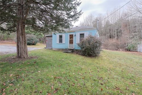 5 Lees Ln, Chepachet, RI, 02814-1603 | Card Image