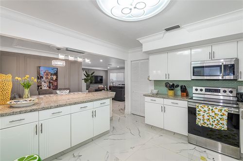 1521-1521 Arthur St, Hollywood, FL, 33020-3744 | Card Image