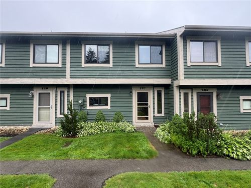 527 Kooser Cir, Hidden Valley, PA, 15502-0501 | Card Image