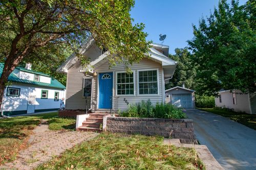 209 Cleveland Ave E, Underwood, MN, 56586-7002 | Card Image