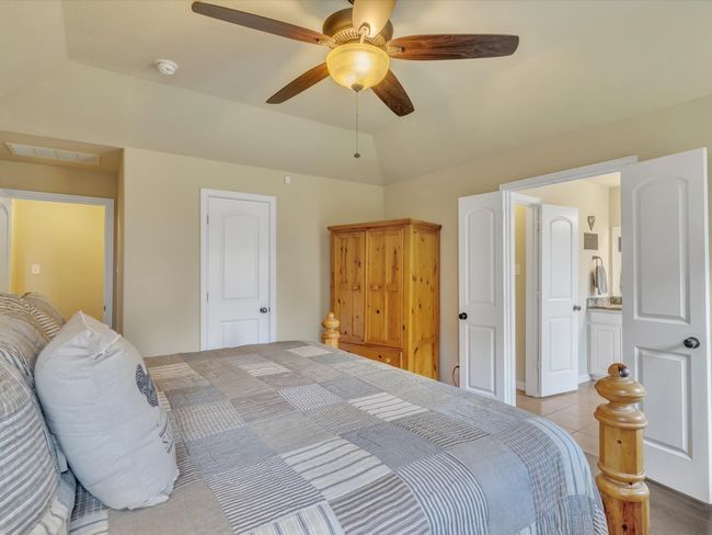 8645 Running River Ln, House other with 3 bedrooms, 2 bathrooms and null parking in Fort Worth TX | Image 29