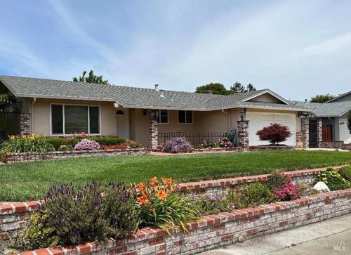 19 San Miguel Way, Novato, CA, 94945 | Card Image