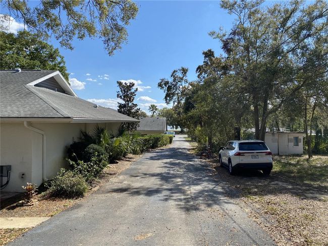 Rear Exterior | Image 21