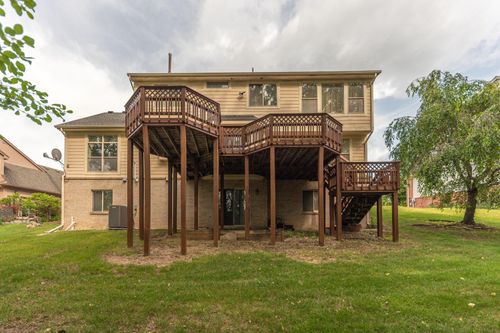 4663 Rosewood Ln, West Bloomfield, MI, 48323-3907 | Card Image